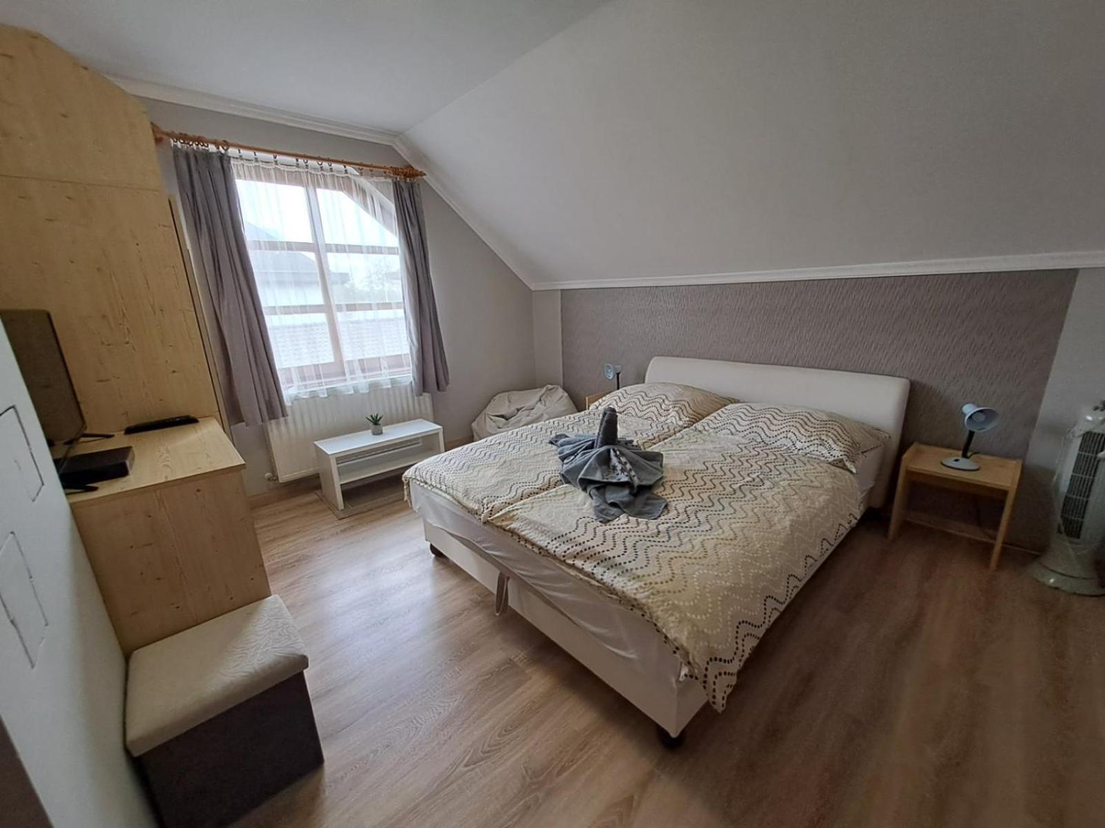 Bed and Breakfast Berta Panzio Хайдусобосло Номер фото
